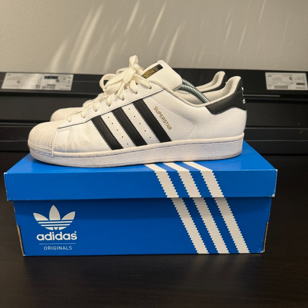 Adidas Men's Superstar C77124 White Black Low Top Lace-Up Sneaker Shoes Sz 10.5